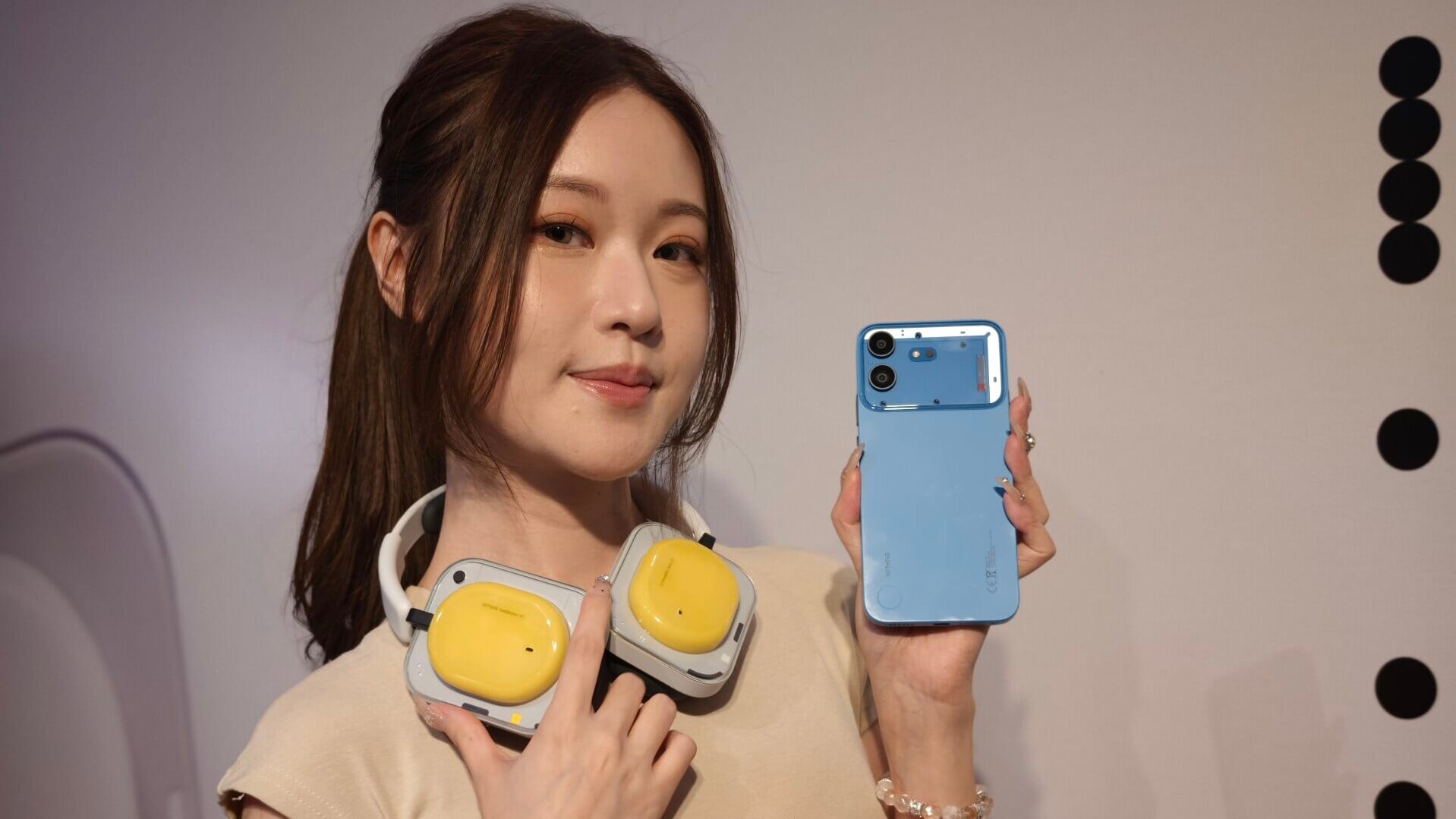 Nothing Phone (4b)中階手機定價只需$2899。