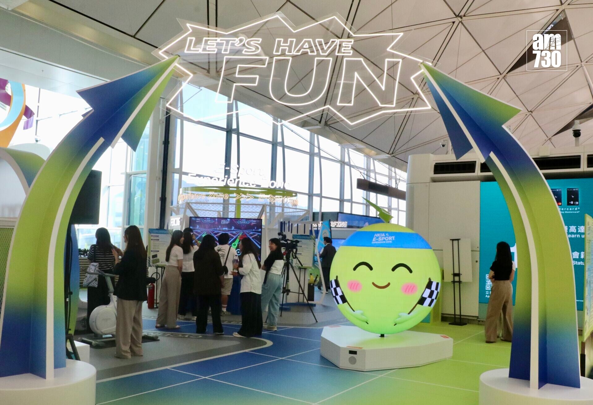 香港國際機場於7月17日起推出全新「E-sport電競體驗區」(吳清秀攝)