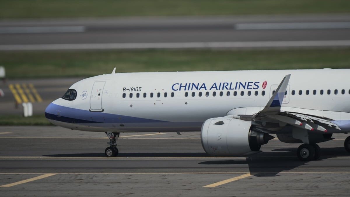 中華航空有機師因機艙小孩未坐好而暫緩降落。(Pexels圖片)