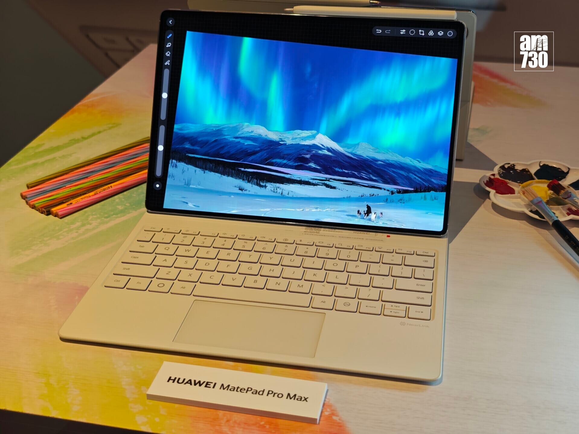 HUAWEI MatePad Pro Max帶來如PC般的平板體驗。