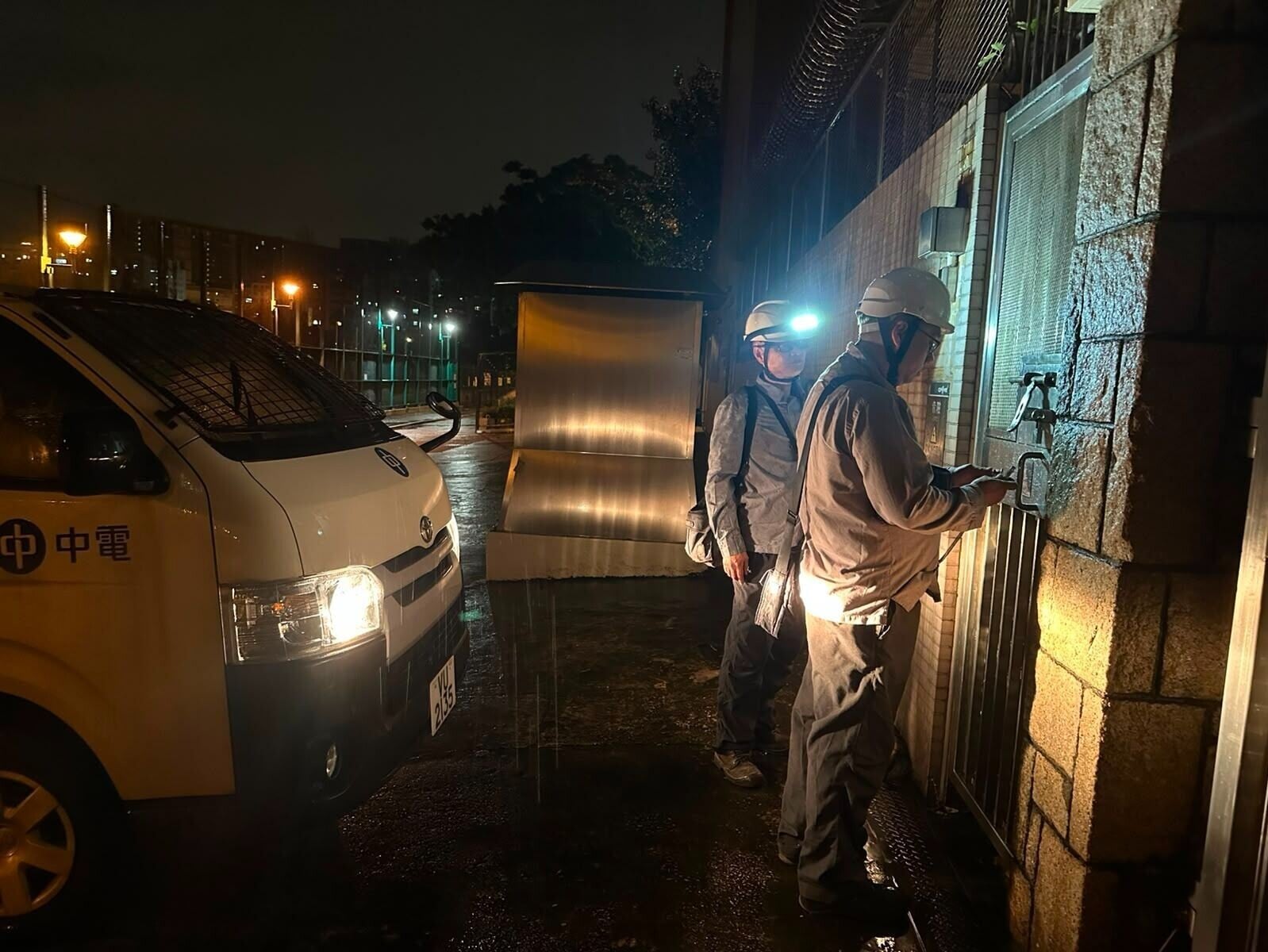 中電指已加派人手推進復電工作。