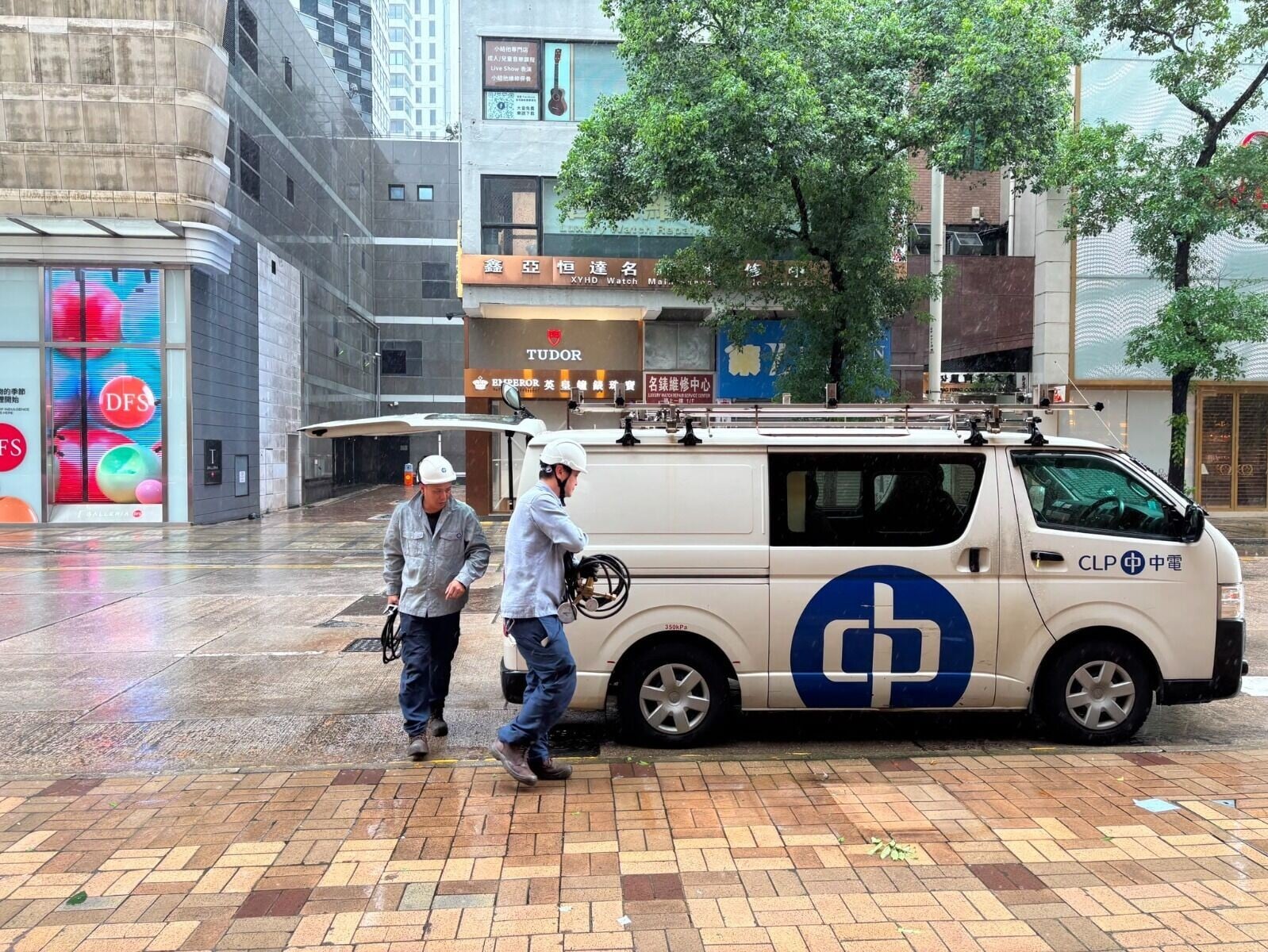 中電指已加派人手推進復電工作。