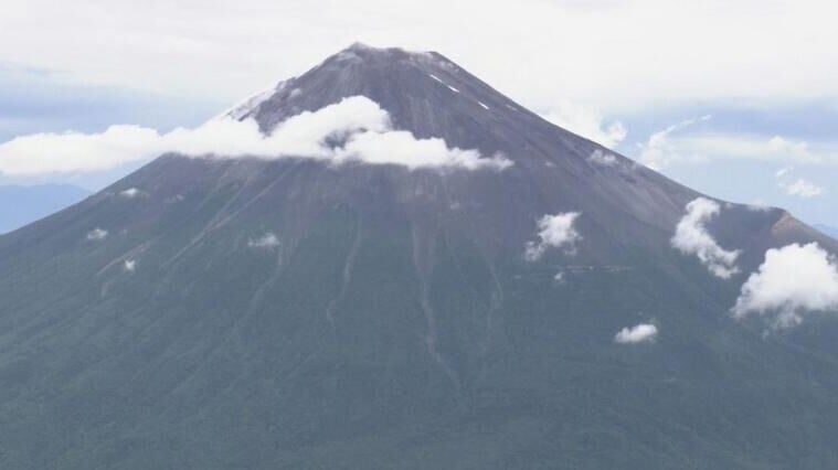 日本富士山。（圖／翻攝NNN）