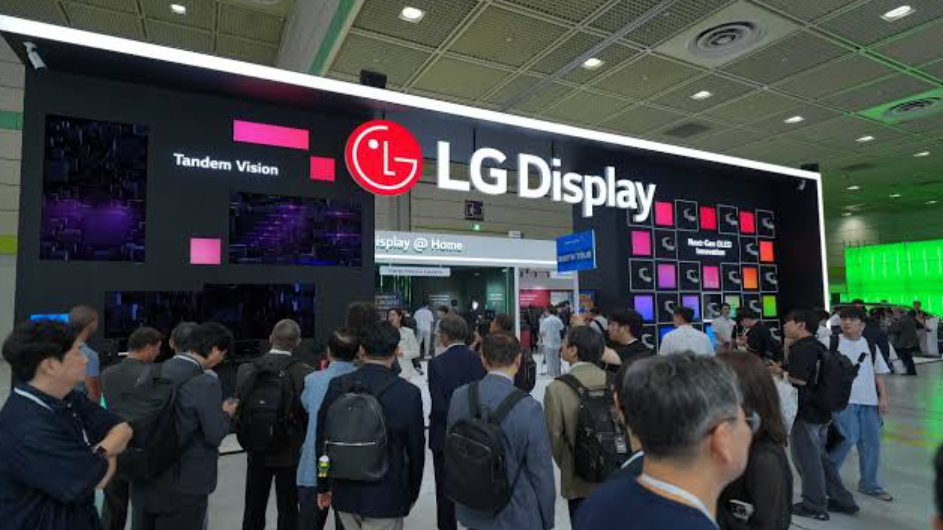 三名南韓人向中國企業洩露大型有機發光二極體（OLED）螢幕量產技術，被裁定罪成，分別判囚1年至5年。案情指，三人均為螢幕製造商LG Display的前職員。(網上圖片)