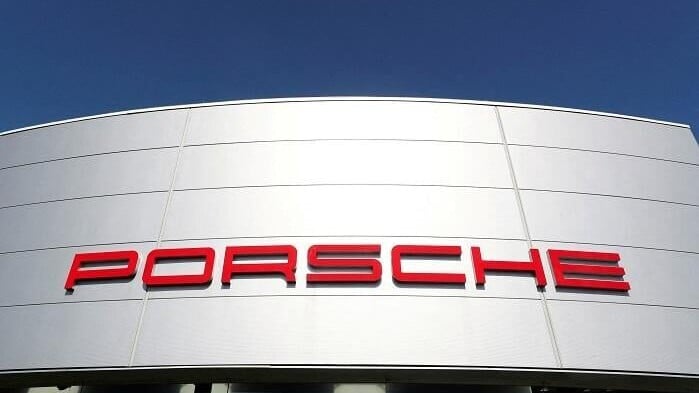 2022 04 06T172114Z 1200869657 RC2THT9D7RJ0 RTRMADP 3 CHILE ENERGY PORSCHE