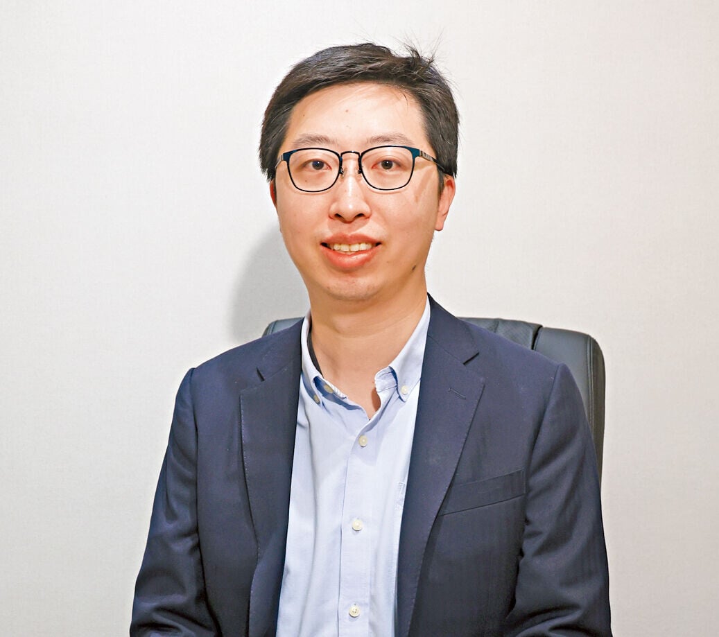 朱瑞俊指出,每星期有14小時日間戶外活動時間,可以有效預防近視。
