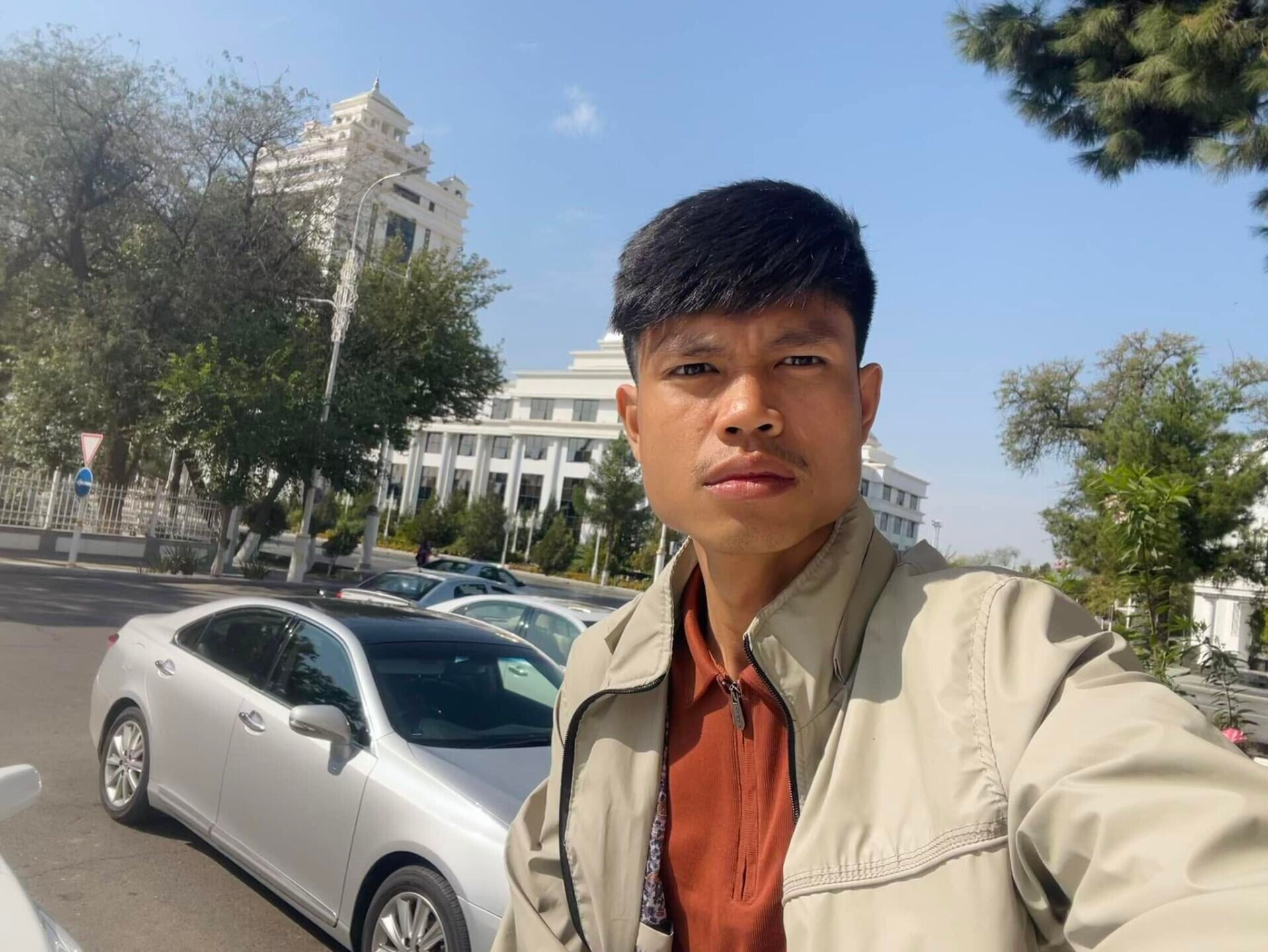 泰國旅遊YouTuber「Hlun Solo」在7月13日與家人及合作廠商斷聯