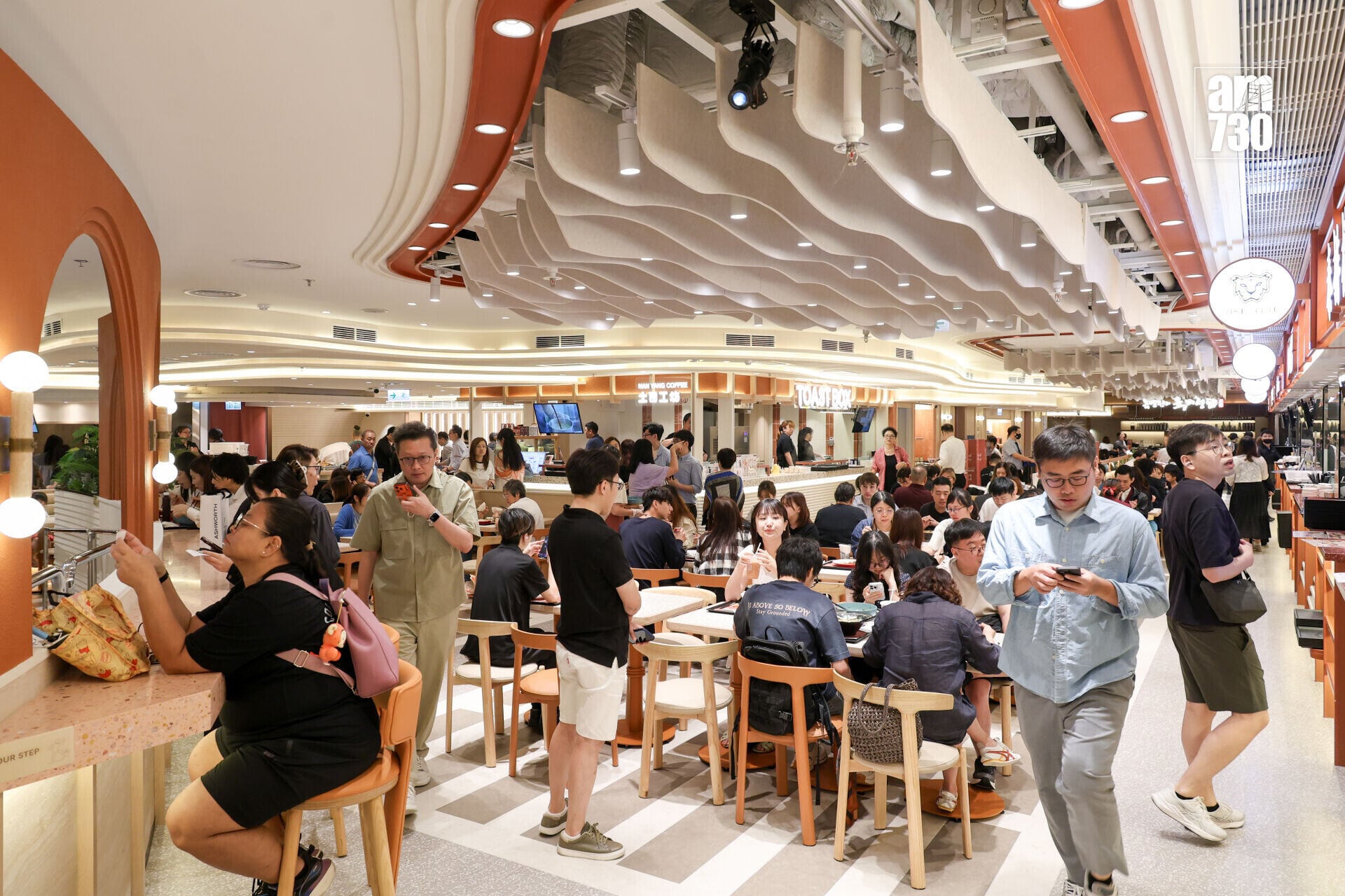 20260728lcchow 海港城food court9