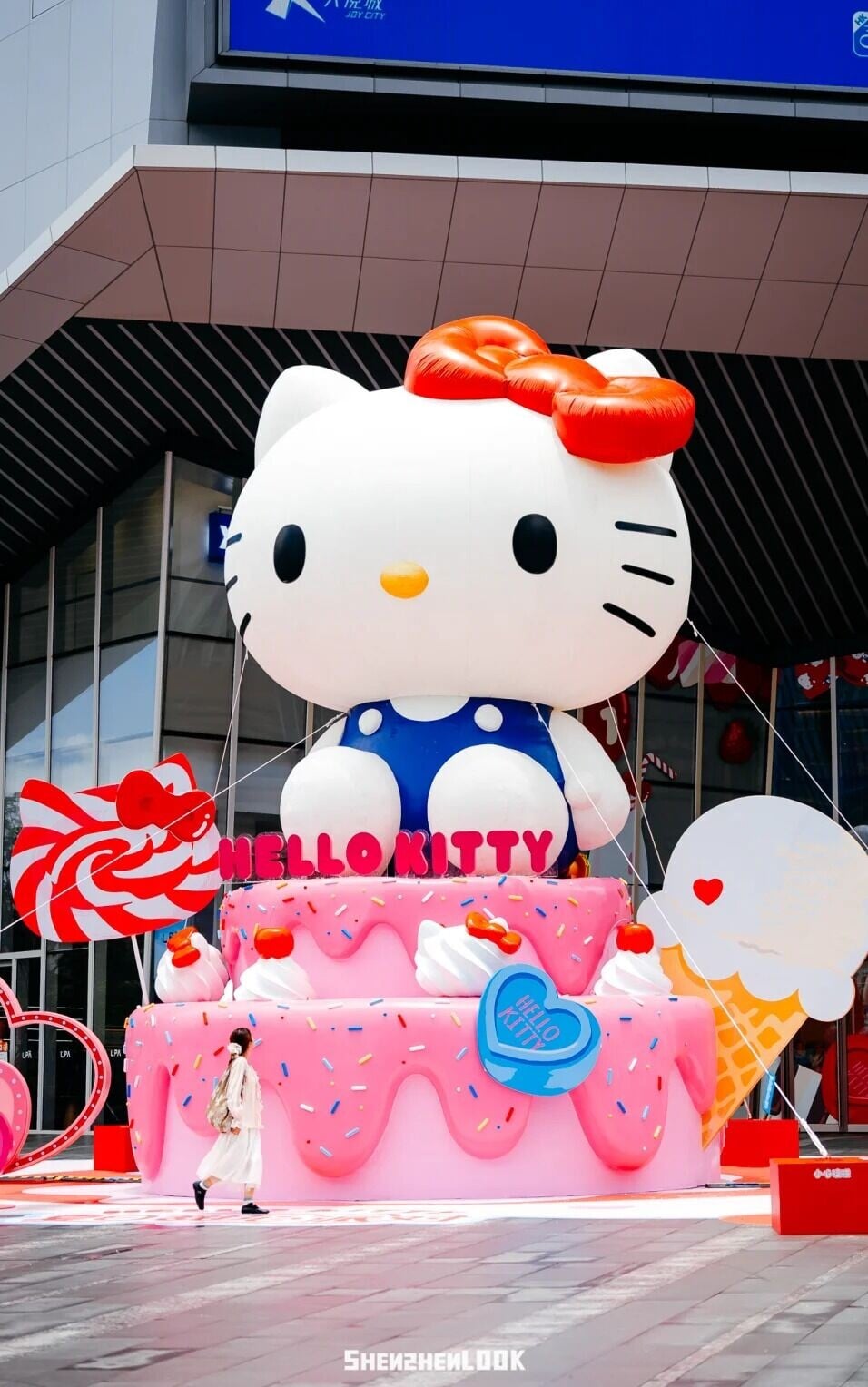 🎀深圳Hello Kitty痛城!8.8米巨型Kitty超甜 2 ShenzhenLOOK 來自小紅書網頁版