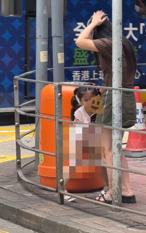 一名女童在銅鑼灣街頭當眾脫褲大便(FB「車cam L香港群組」)