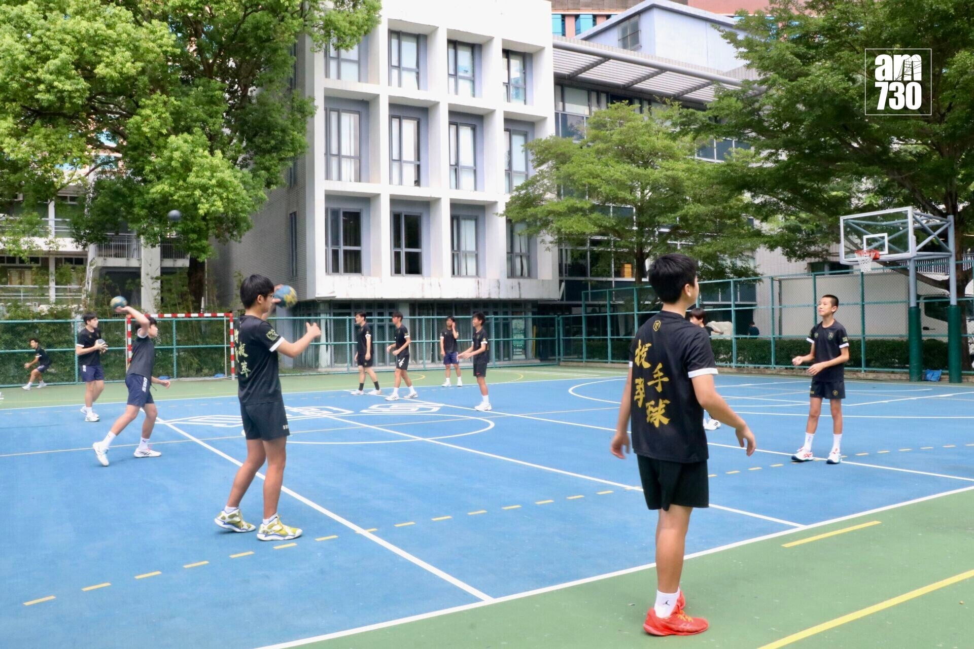 8個月過去,香港手球仍是港隊副隊長劉健斌的生活日常,全因喜歡和傳承(吳清秀攝)