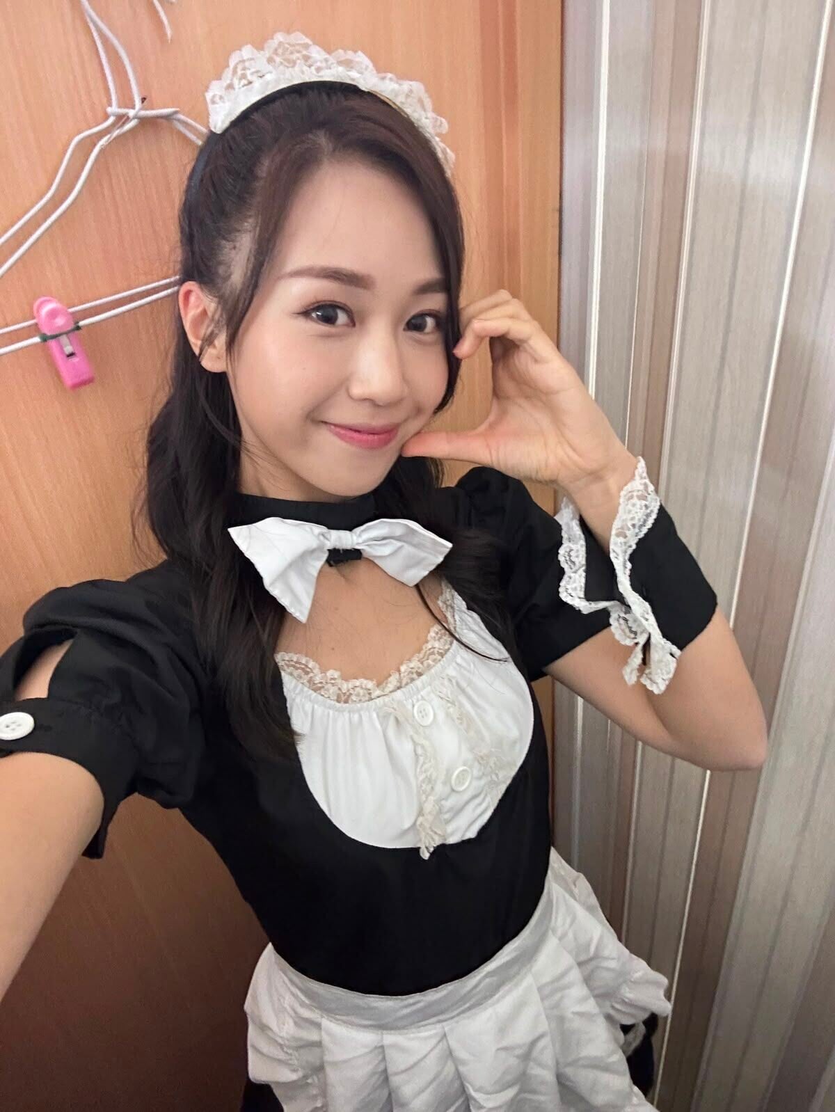 53