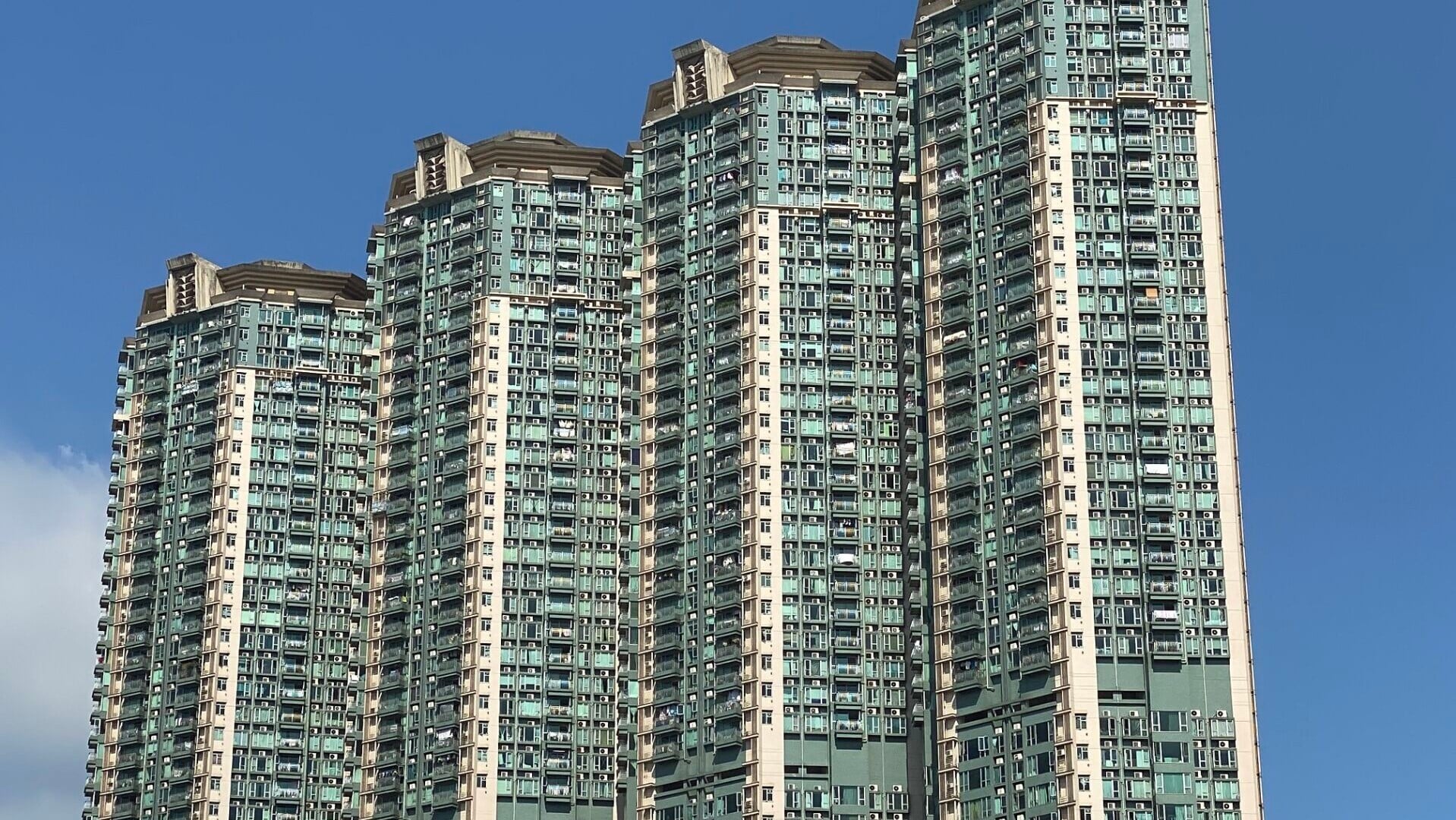 外籍客2.15萬租映灣園三房套戶 業主享3.23厘回報｜藍籌屋苑租賃