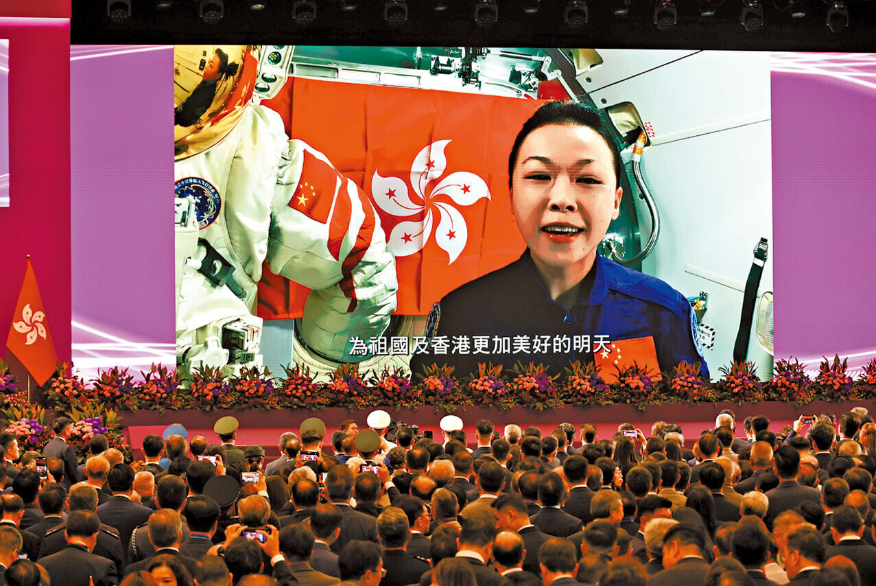 身處「天宮」的黎家盈祝願香港繁榮穩定。(林俊源攝)