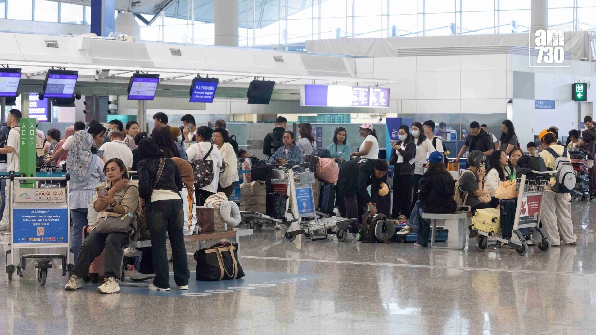 機場上月接待486萬旅客　逾3.21萬架次飛機起降