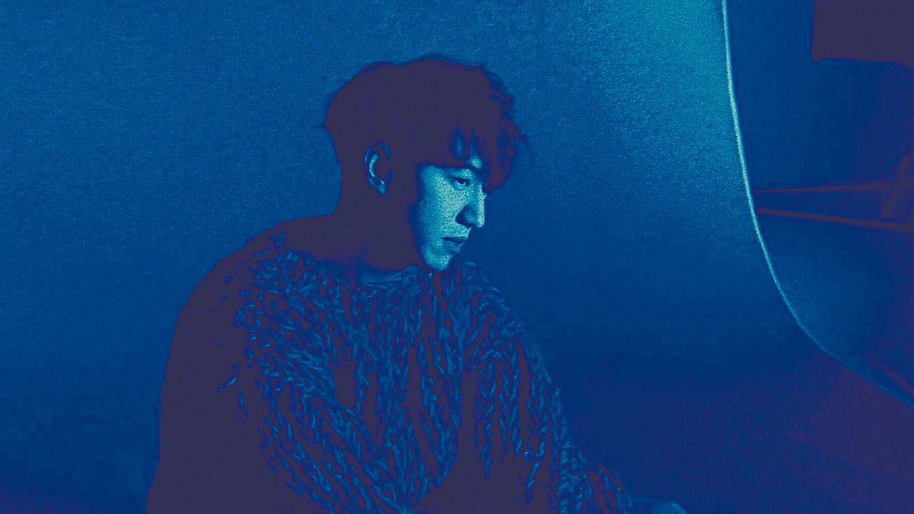 新專輯《ANOTHER SHADE OF BLUE》，全英文歌。(馮允謙Jay Fung FB專頁)