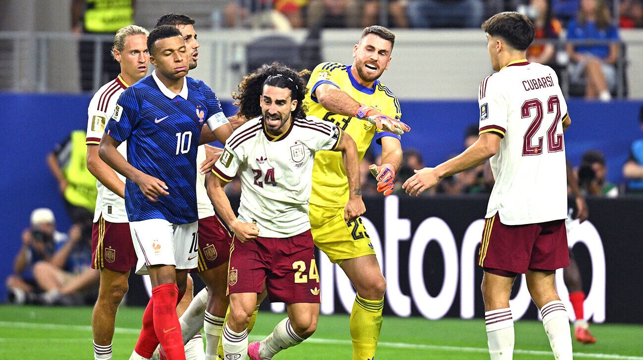 2026 07 14T205800Z 438681071 UP1EM7E1M8M1M RTRMADP 3 SOCCER WORLDCUP FRA ESP