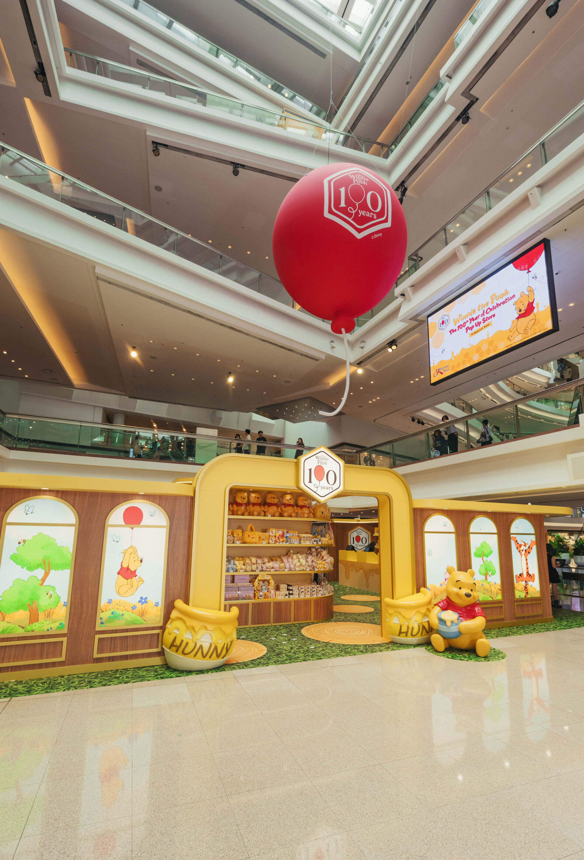 Winnie the Pooh Pop Up Store@FW 6 (1)