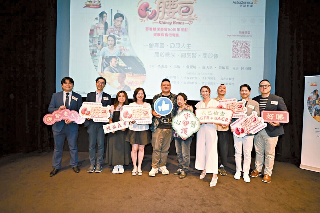 (左一)李智豪及吳文玉(左四)。