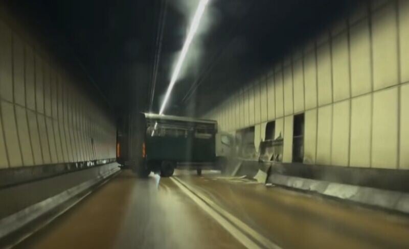 tunnel 4