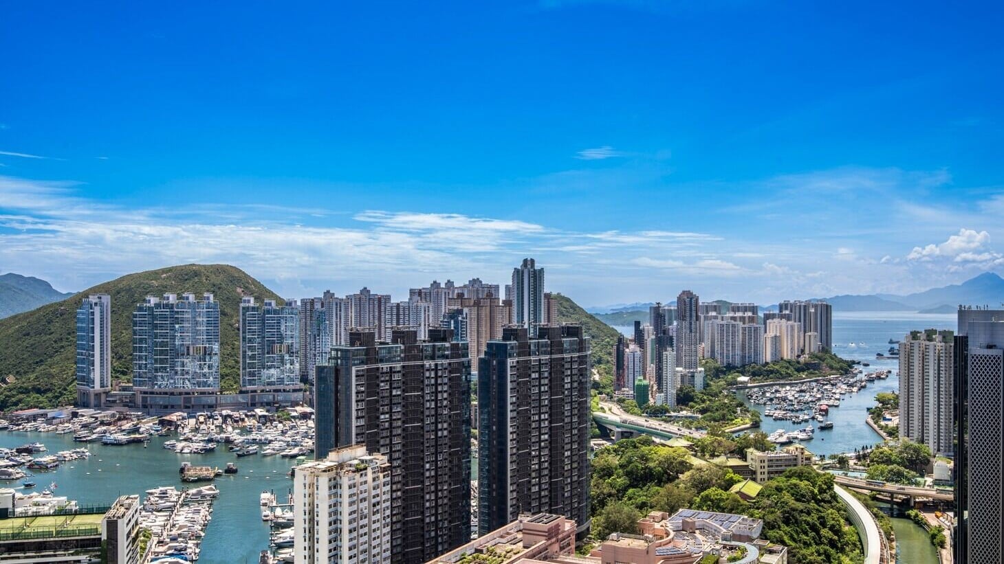 BLUE COAST「雙破頂」沽最後1伙極高層四房海景戶 成交額達4824萬｜黃竹坑新盤