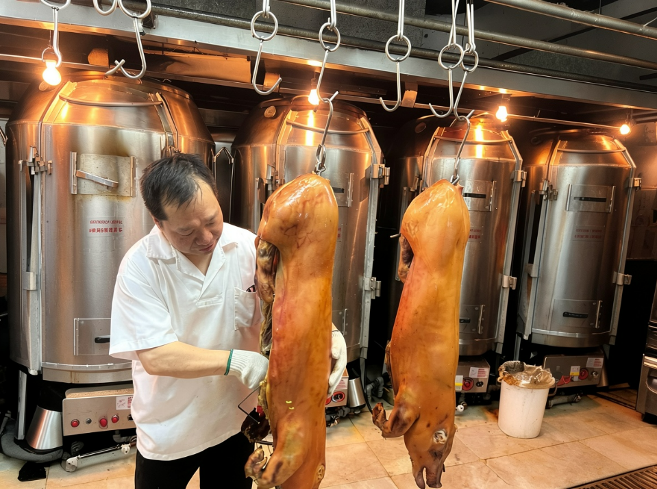 燒中豬 (2) (1)