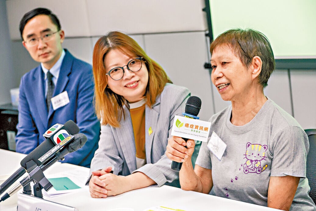 (左起)李浩勳、方嘉儀及銀姐。