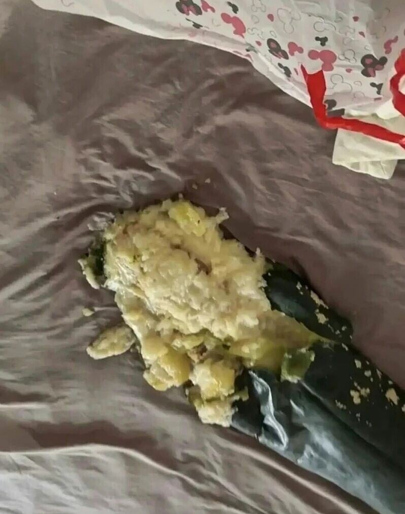 抱冬瓜睡覺消暑