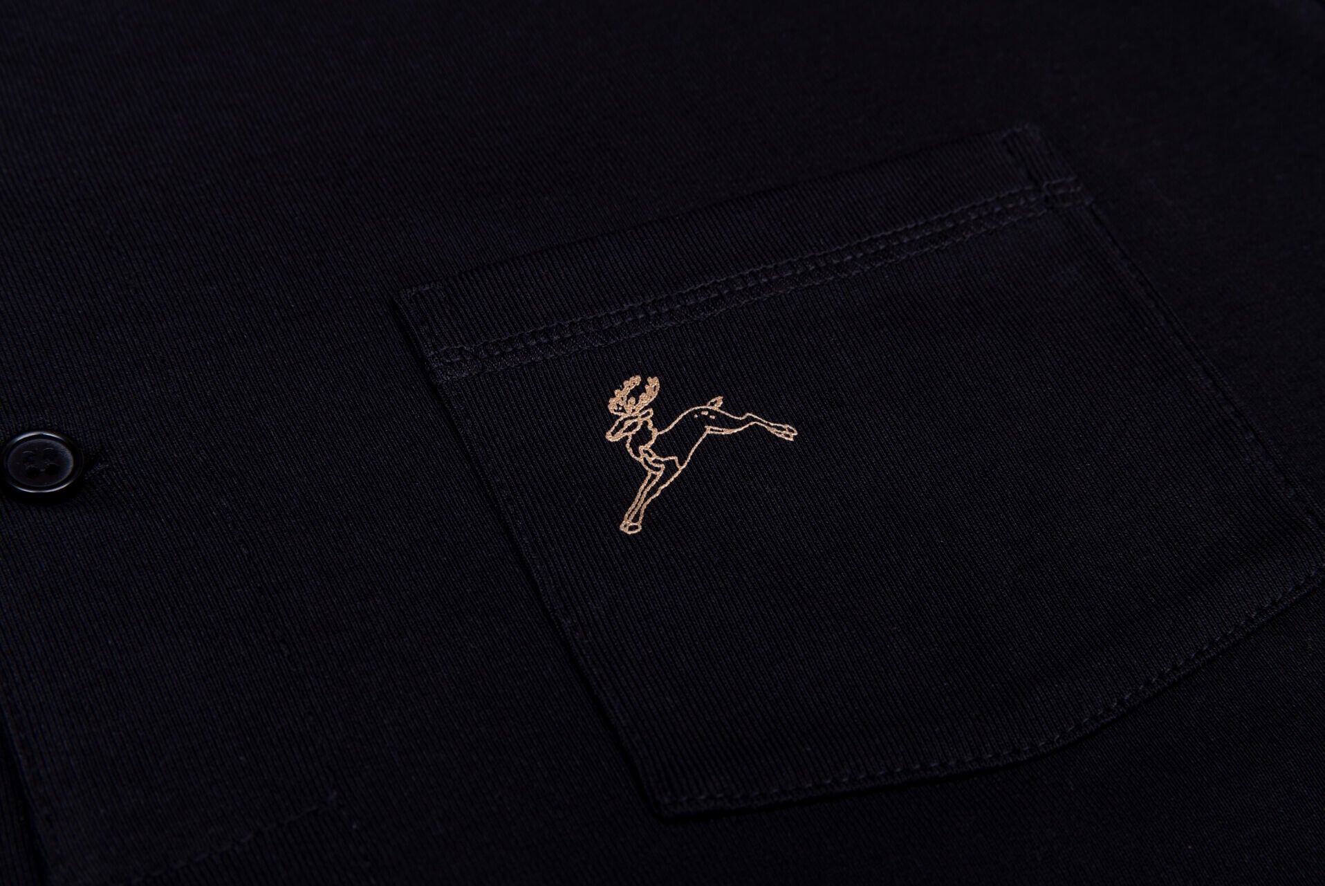 五十鈴聯乘利工民推香港情懷 T-Shirt
