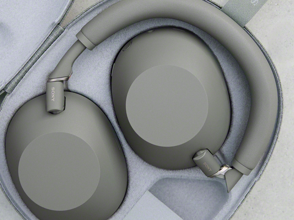 Sony XM6耳機感覺相當優雅。Sony XM6耳機感覺相當優雅。