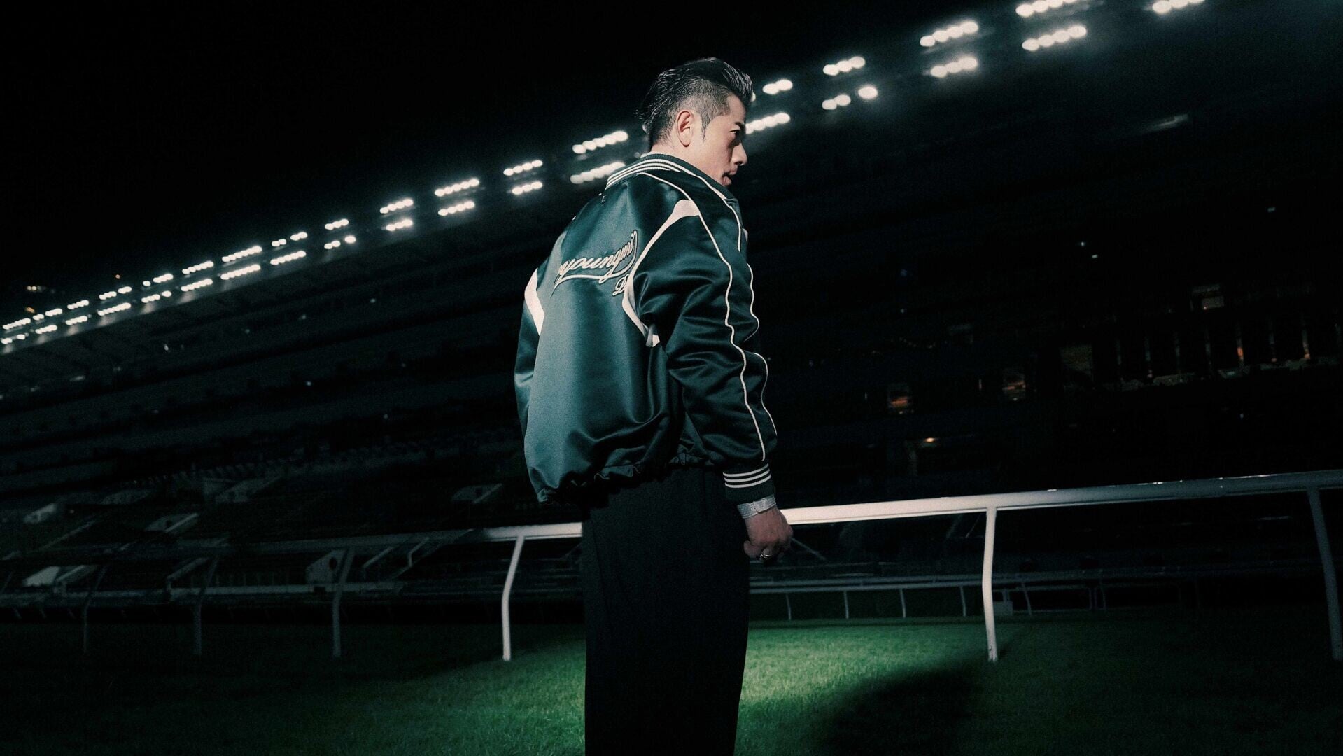 AARON KWOK 衝衝衝 Cover Artwork 05 R
