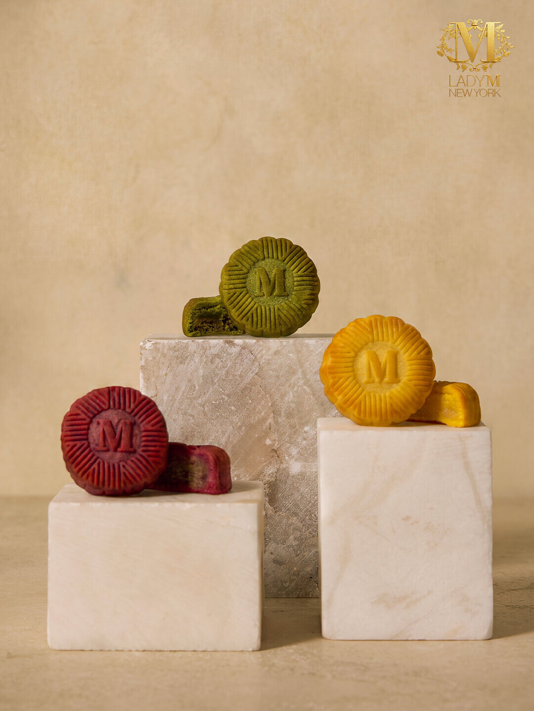 6pcs mooncake pistachio, yuzu cheese and red bean