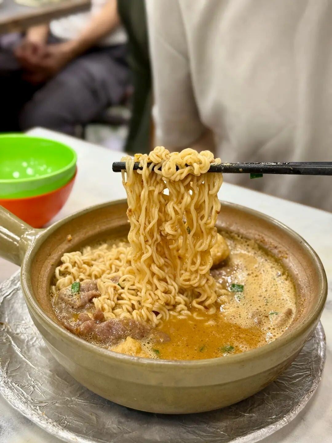 砂锅沙嗲牛肉面