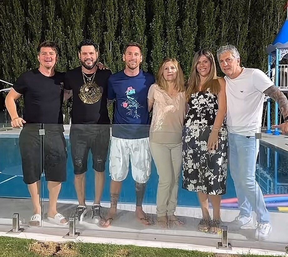 美斯父親佐治美斯(Jorge Messi)為紐維爾舊生球迷