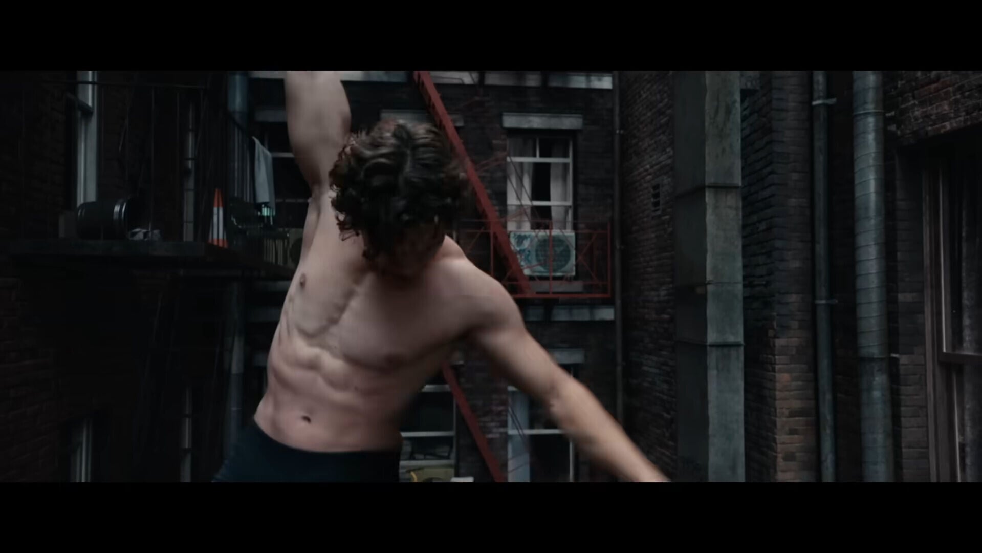 VS YouTube SPIDER MANBRANDNEWDAYOfficialTrailerHD YouTube 1’23”