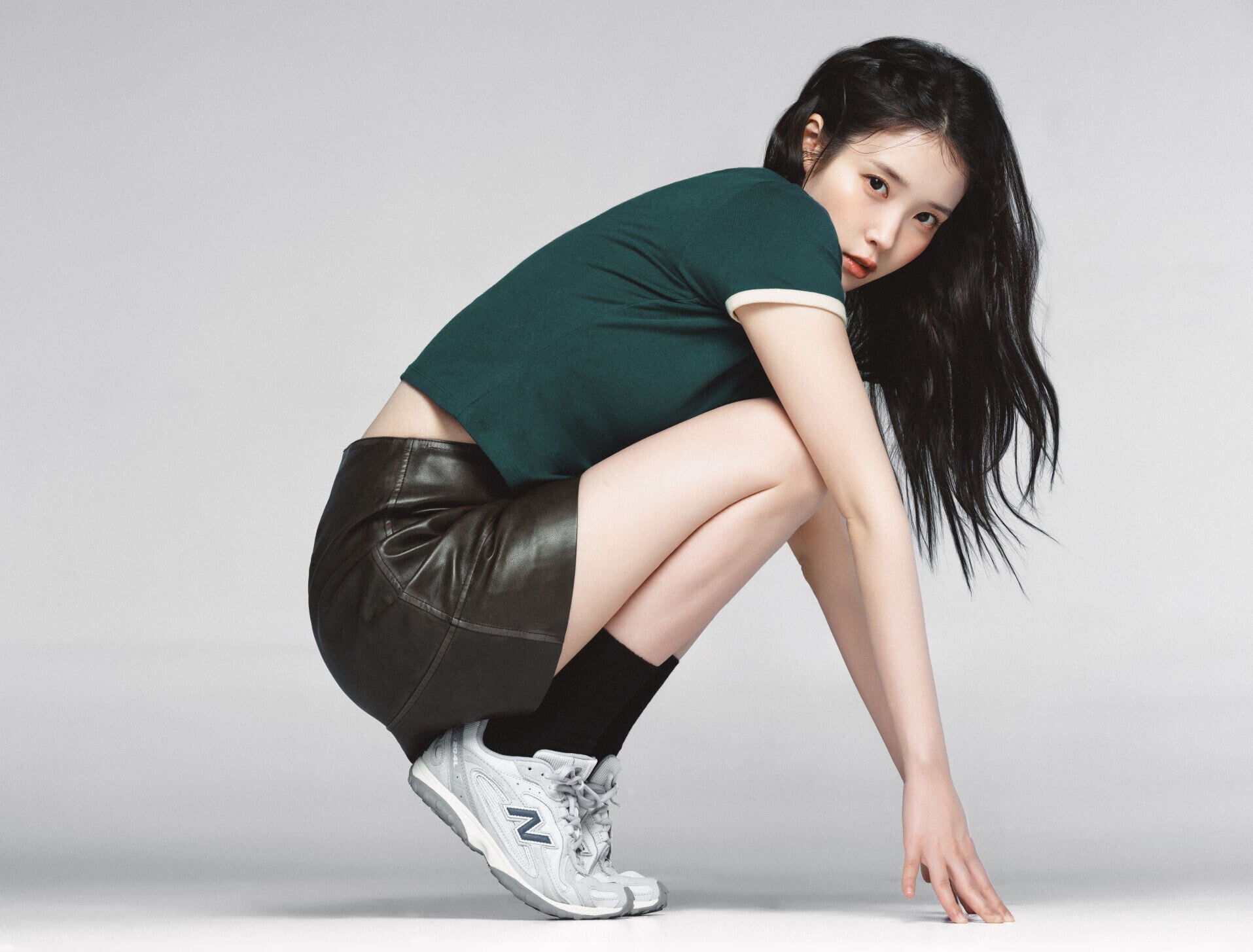IU 親身示範 204L 新色
