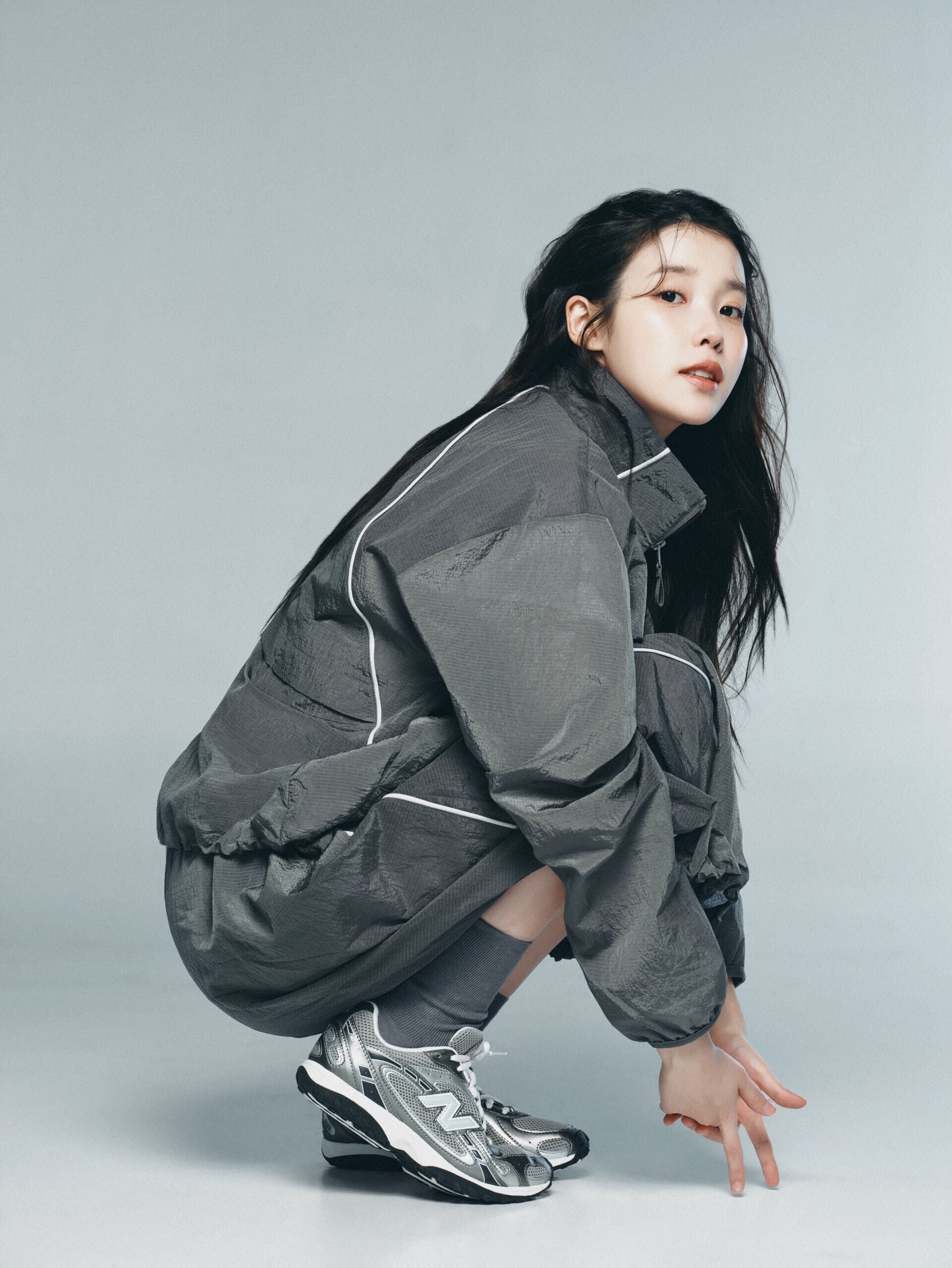 IU 親身示範 204L 新色