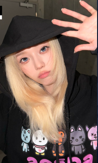 BAPE × aespa 聯名系列登場 注入 K-POP 元素打造韓風街頭造型