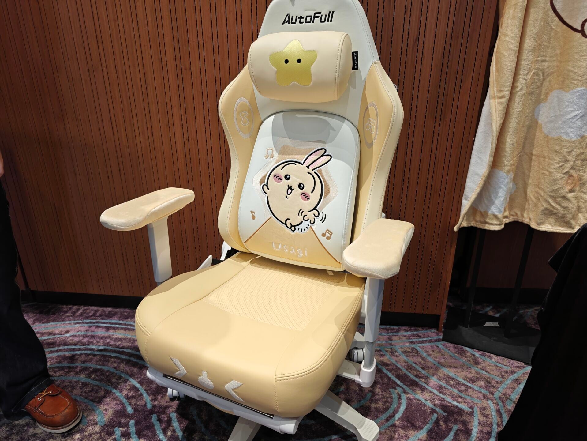 Chiikawa電競椅。