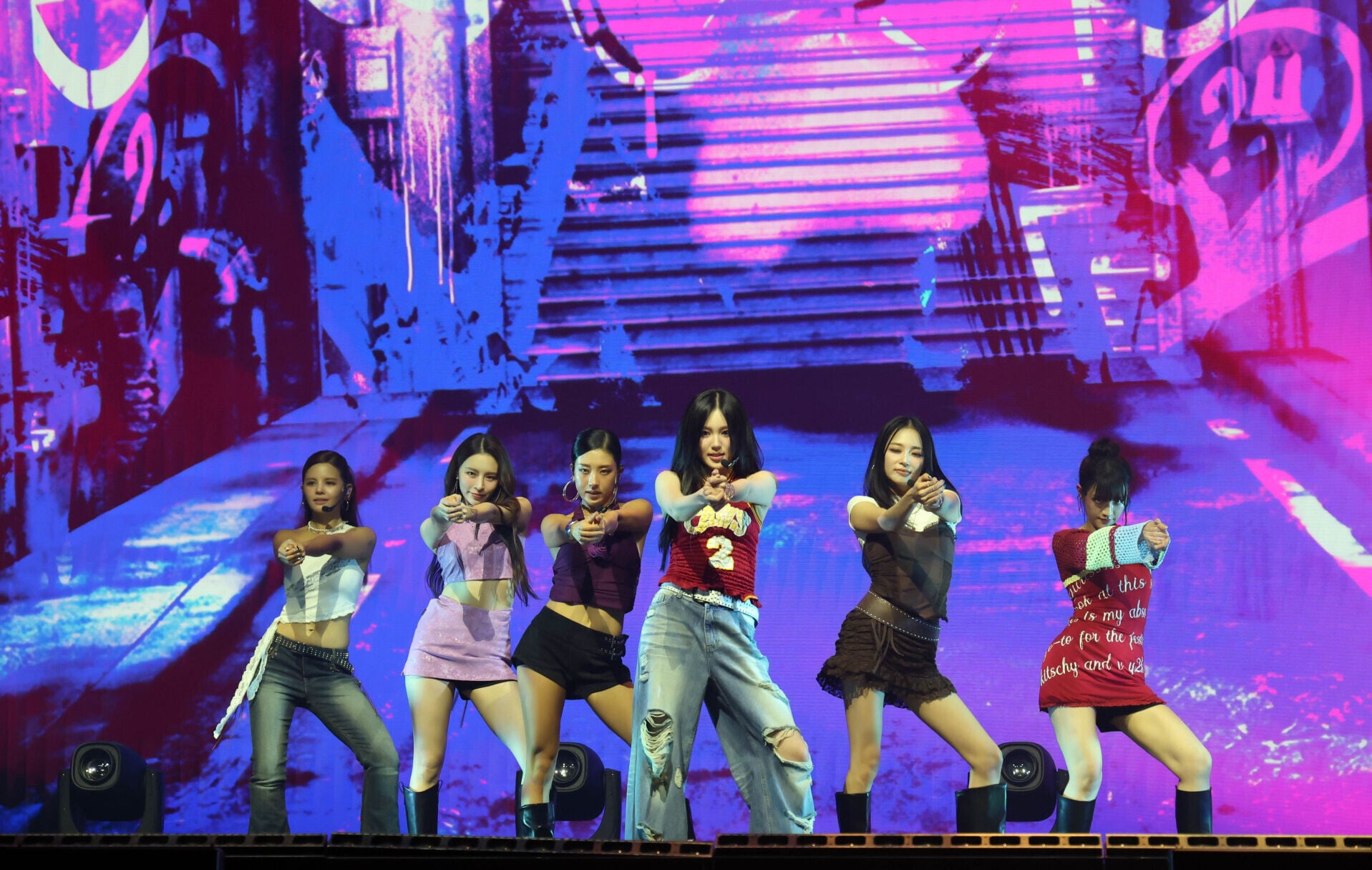 《CLC 11th Anniversary Concert After All in Hong Kong》演唱會福利應有盡有 1