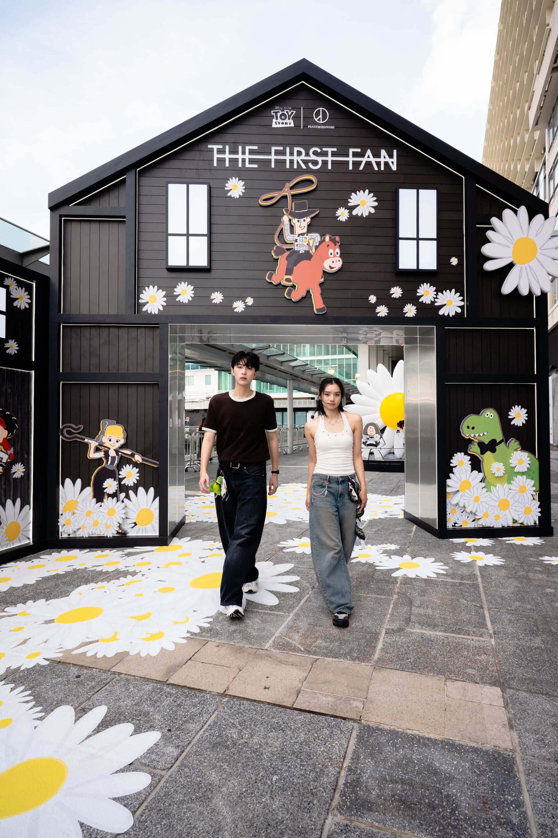 “THE FIRST FAN” Dream House 1
