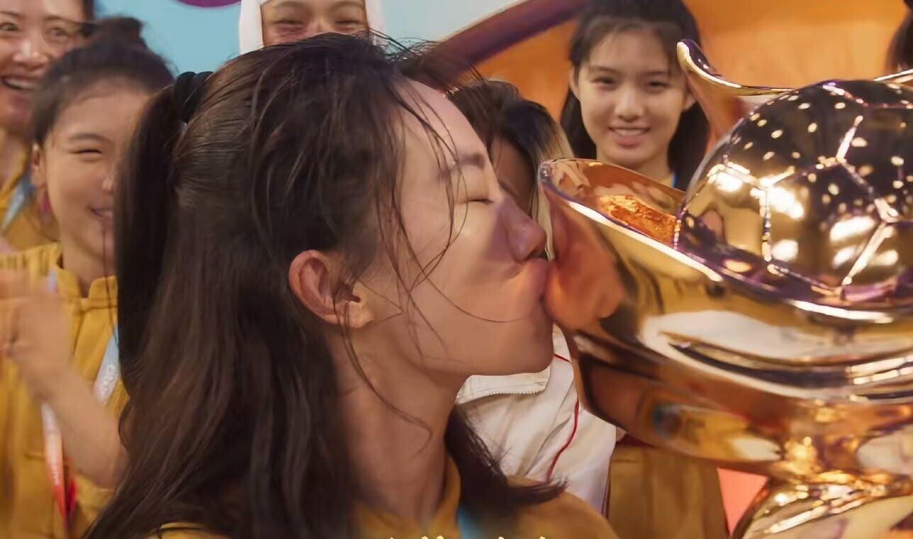 89fb2a7b 2935 49a5 858a ce6aa54eb6a1