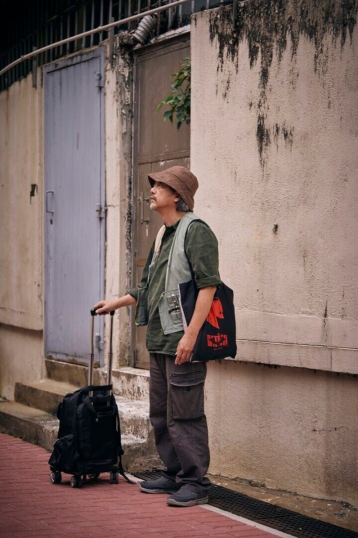 李大鈞 張錦程 飾 1