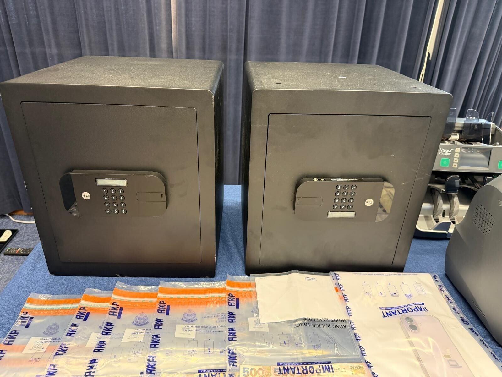 警方拘捕17人,合共檢取367萬元。