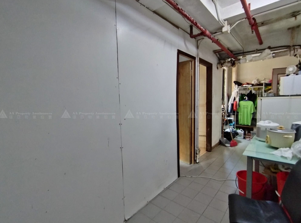 豪宅區跑馬地出現開價僅18萬元的物業,位於跑馬地豪軒,實用面積約200平方呎,屬於非住宅用途。(環亞拍賣行圖片)