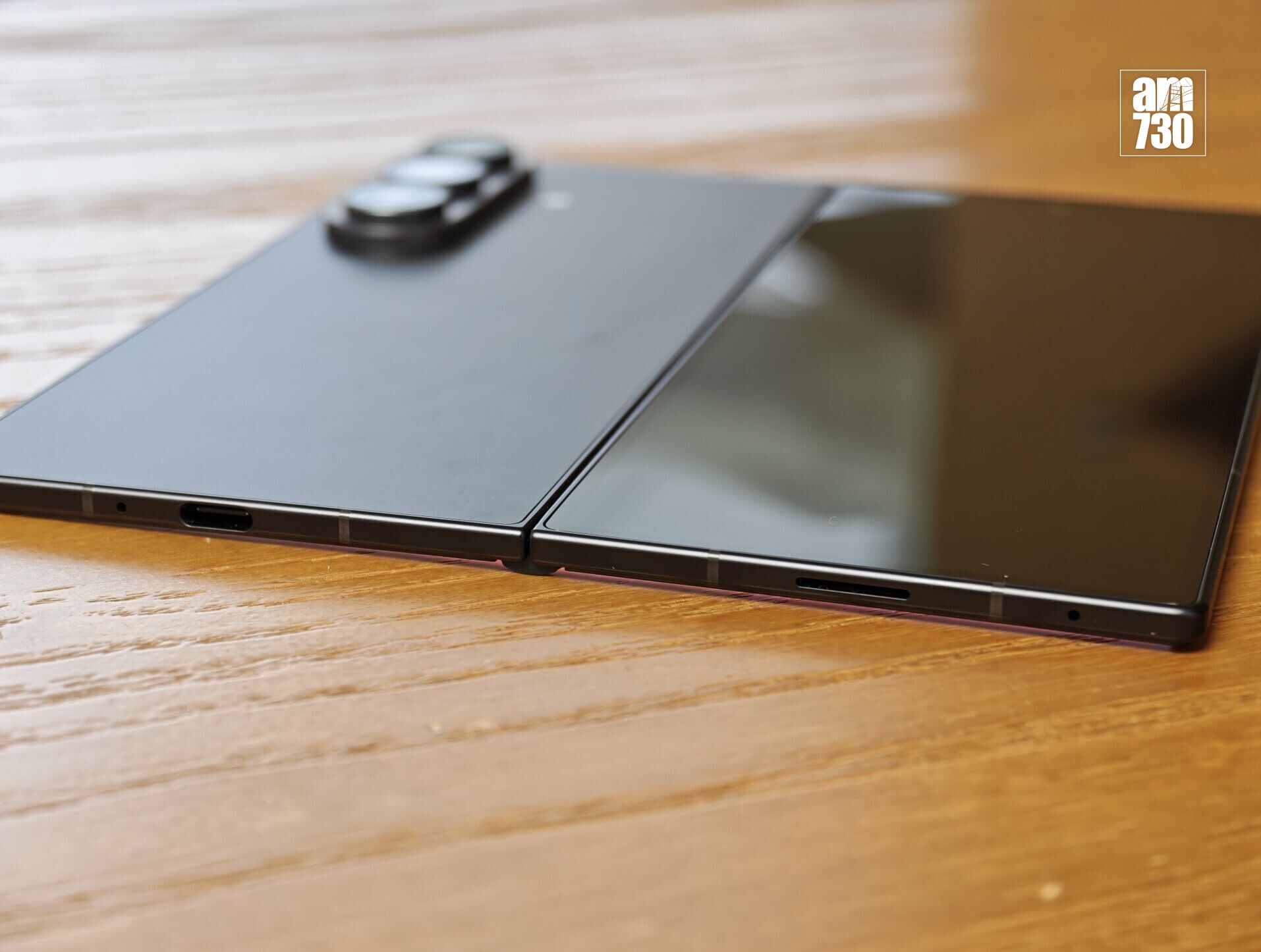 Samsung Galaxy Z Fold8 Ultra今代展開只有4.1mm。