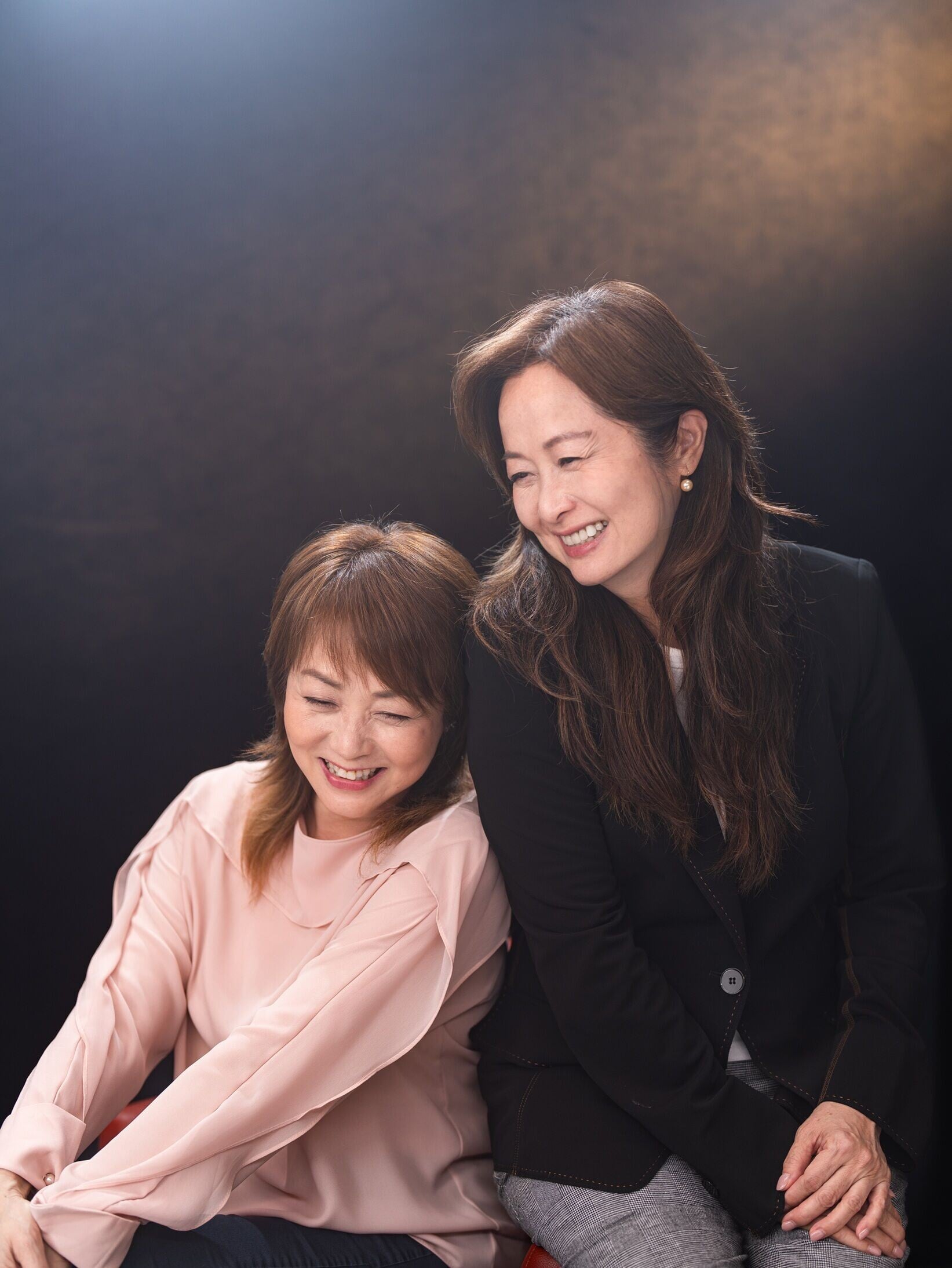 01.Annike龐秋雁(左) 及妹妹龐倩渝Monique理念相同祈望為音樂兒童提供好的音樂基礎01