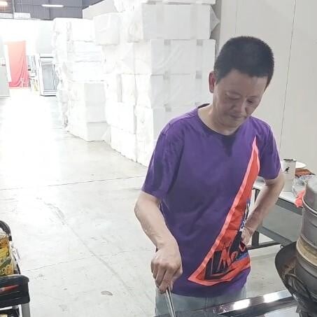 曾連續直播17小時!網紅「肥大叔」驟逝 生前激瘦身形曝光