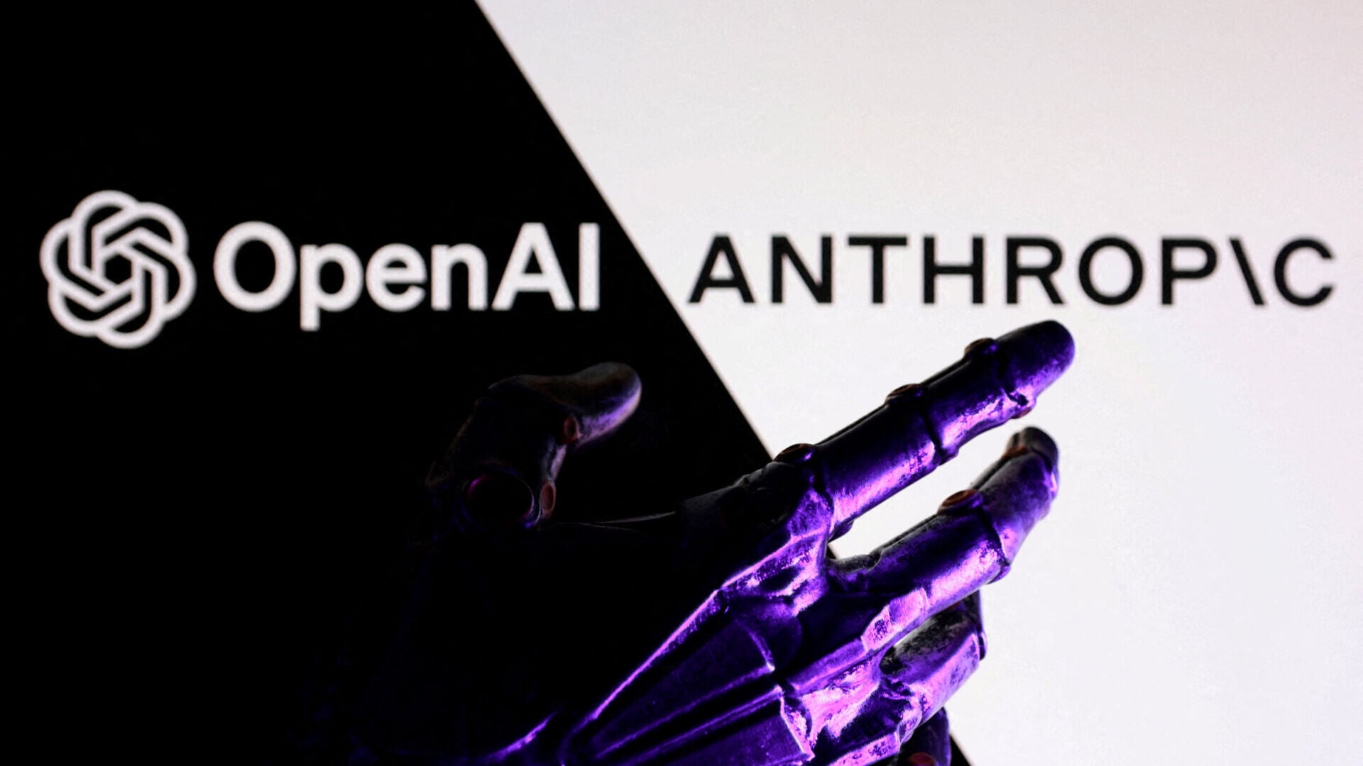 OpenAI財務總監Sarah Friar在員工大會上表示，將於2027年或更早上市。(資料圖片/路透社)