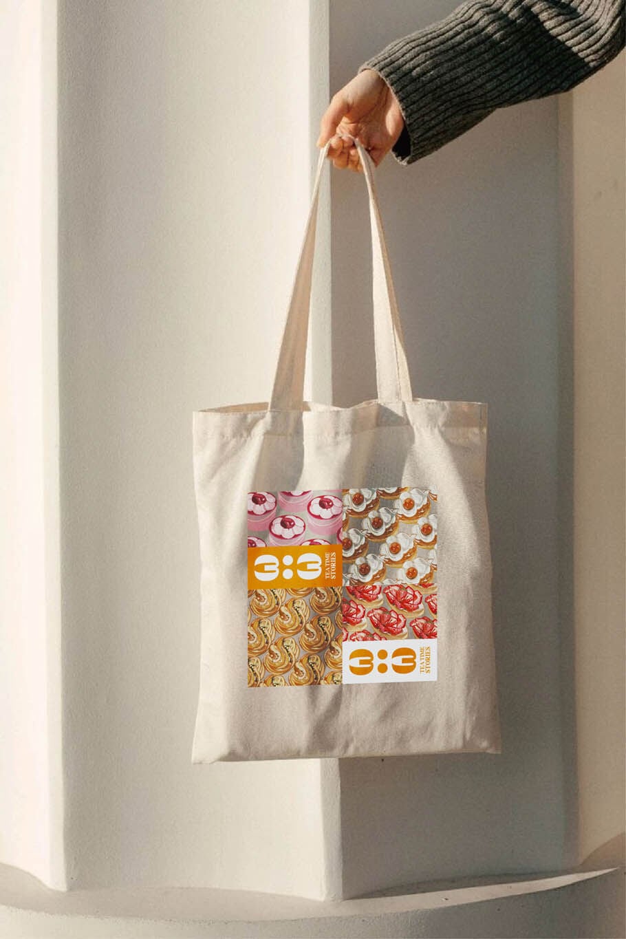 展覽期間,Kai筆下的下午茶插畫將製作成Tote bag限量換購發售。